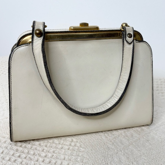 MCM Vintage Etienne Aigner Framed Purse White Leather Handbag Hand Made - Picture 7 of 11